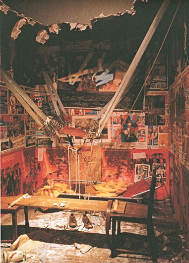 일리야 카바코프, , 설치작품, 1986. © Centre Georges Pompidou, Paris 